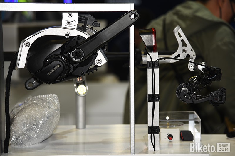 �й��������г�չ