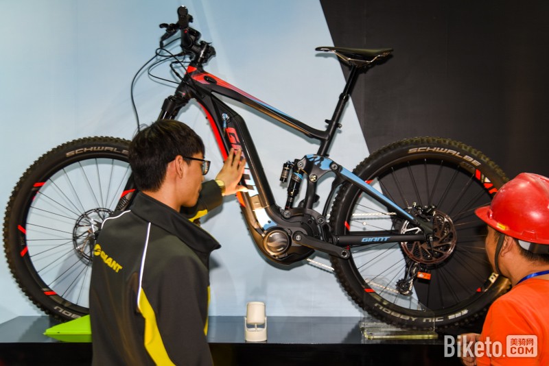 �й��������г�չ