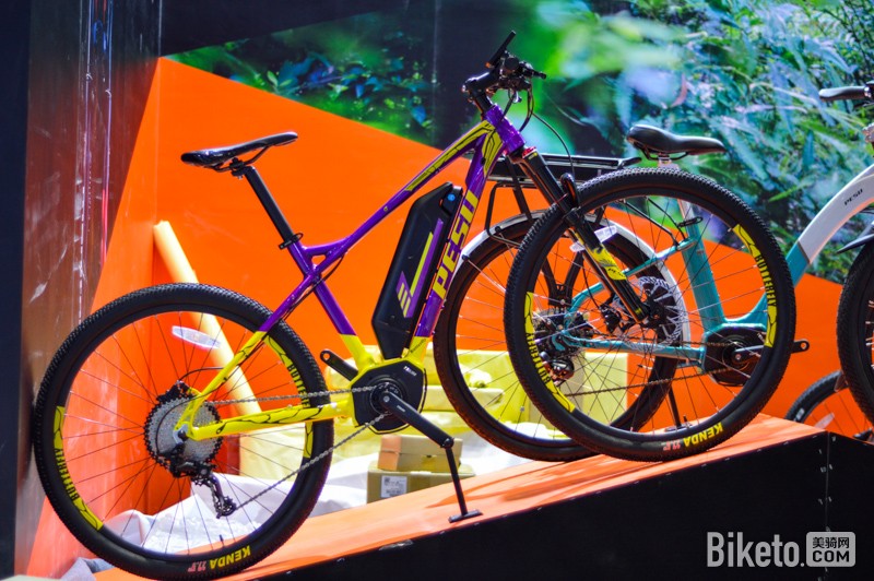 �й��������г�չ