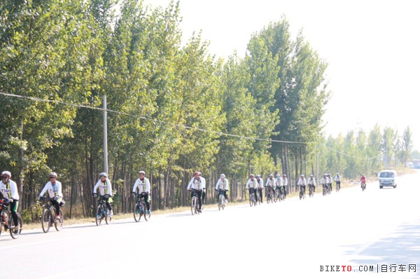 �������򳯼���ݳ���