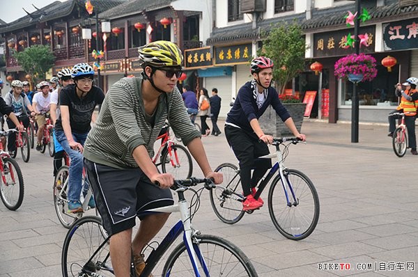 骑行1.jpg 骑行1.jpg