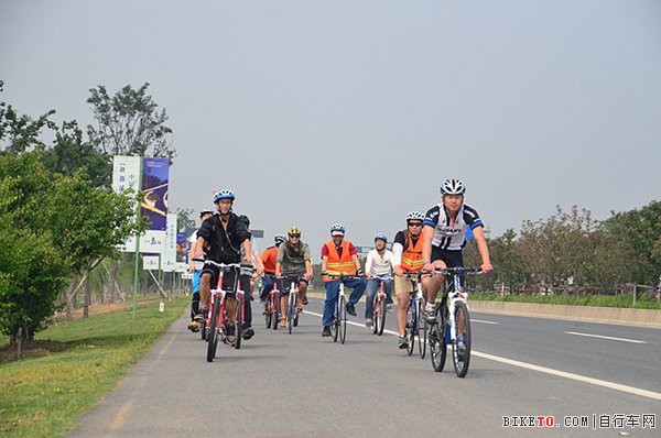 同伴3.jpg 同伴3.jpg