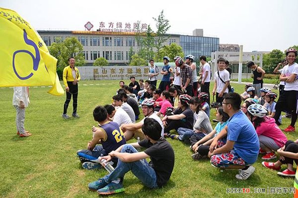 教官.jpg 教官.jpg