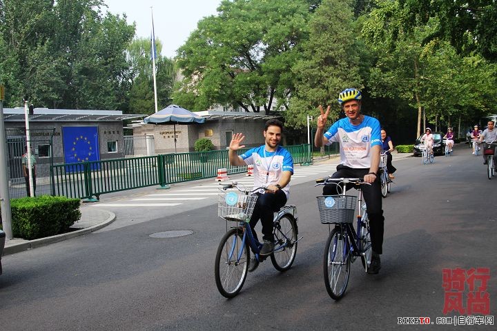 ����̼���� ��ɫ���С� ���л��������ʽ