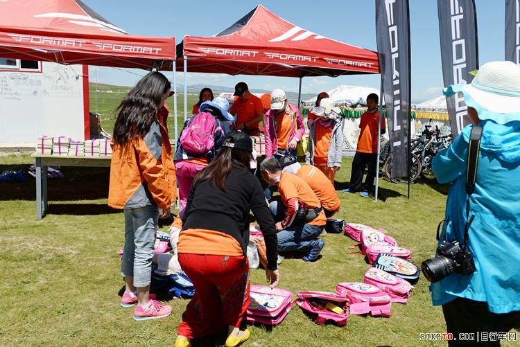 福玛特公益活动“爱.在路上-温暖力量” 福玛特公益活动“爱.在路上-温暖力量”