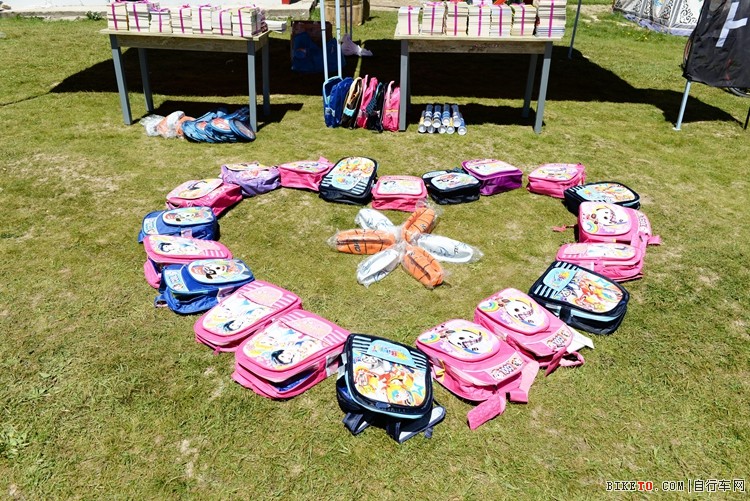 福玛特公益活动“爱.在路上-温暖力量” 福玛特公益活动“爱.在路上-温暖力量”