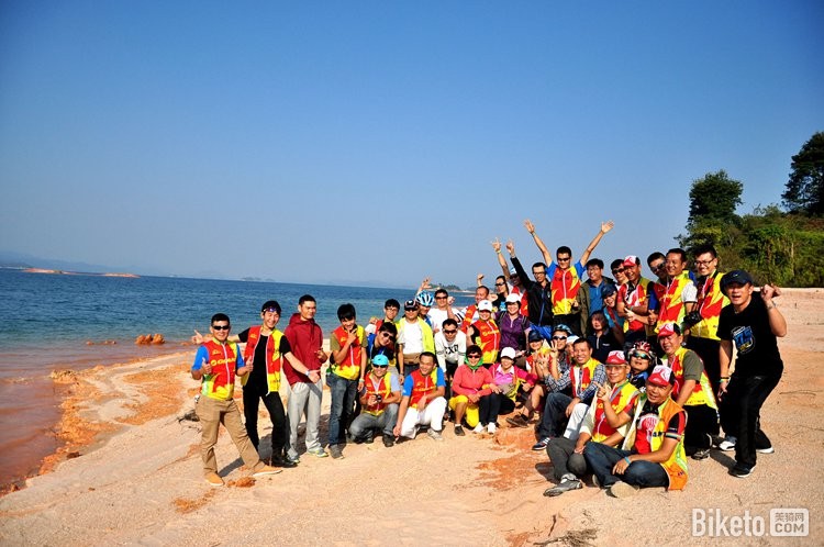 ���̺���