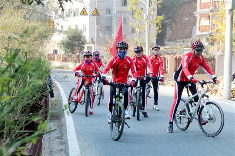爱凤族杭州临安神龙川骑行之旅 爱凤族杭州临安神龙川骑行之旅