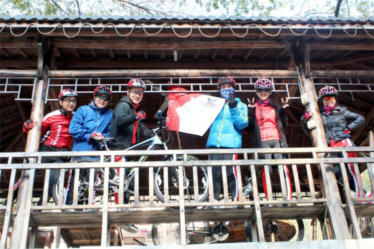 爱凤族杭州临安神龙川骑行之旅 爱凤族杭州临安神龙川骑行之旅