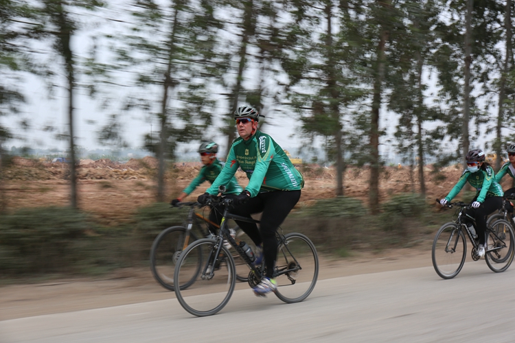 第二届"RideForHope骑向未来"公益慈善骑行活动 第二届"RideForHope骑向未来"公益慈善骑行活动
