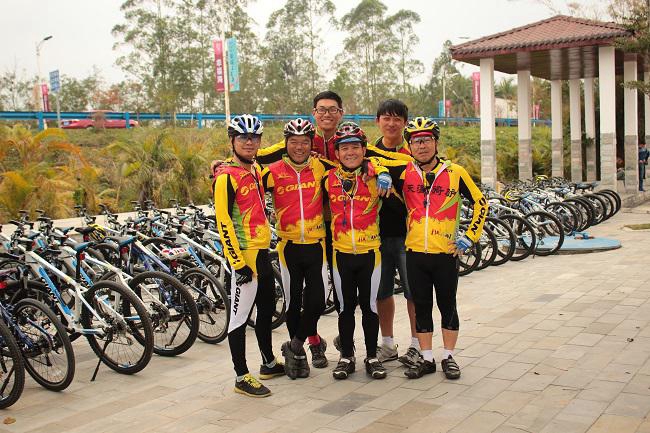 �������������г�������ѧ����