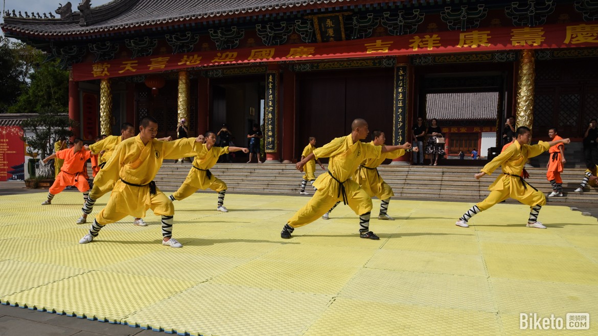 ĥ��200����