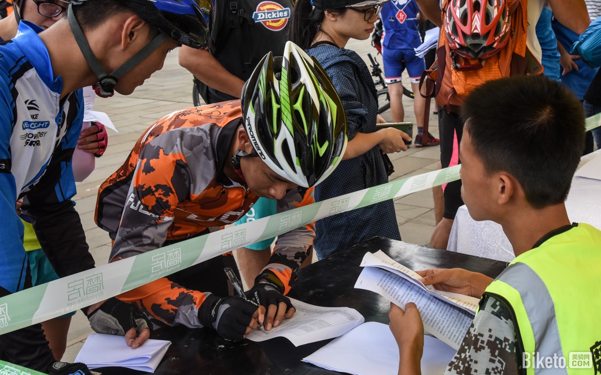 ĥ��200����