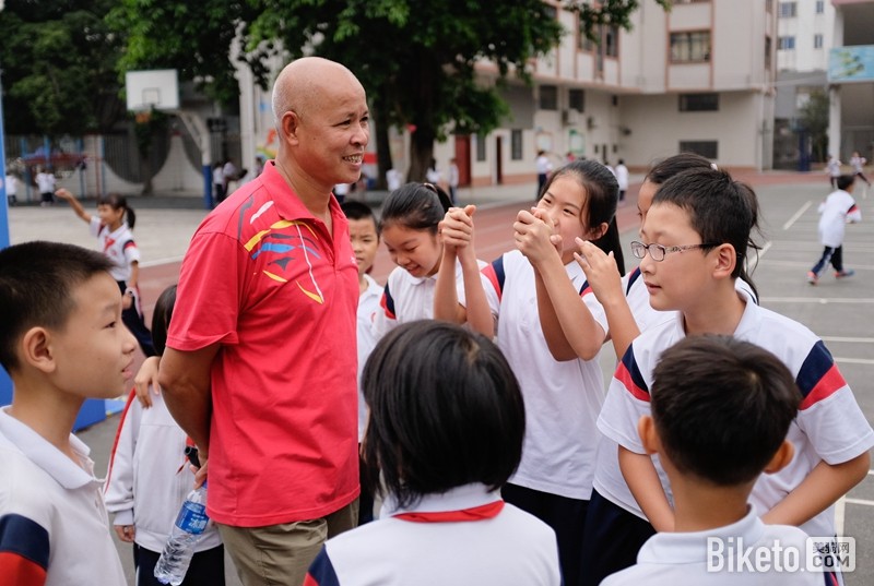 ת����������С��ʿ�