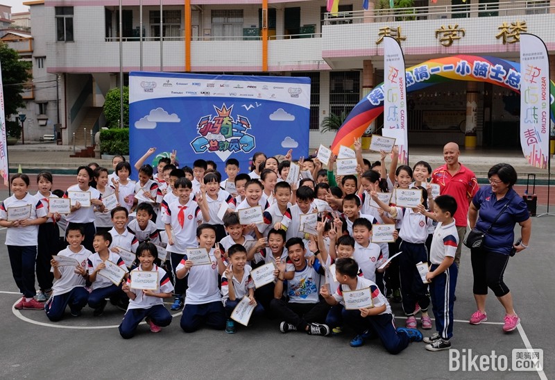 ת����������С��ʿ�