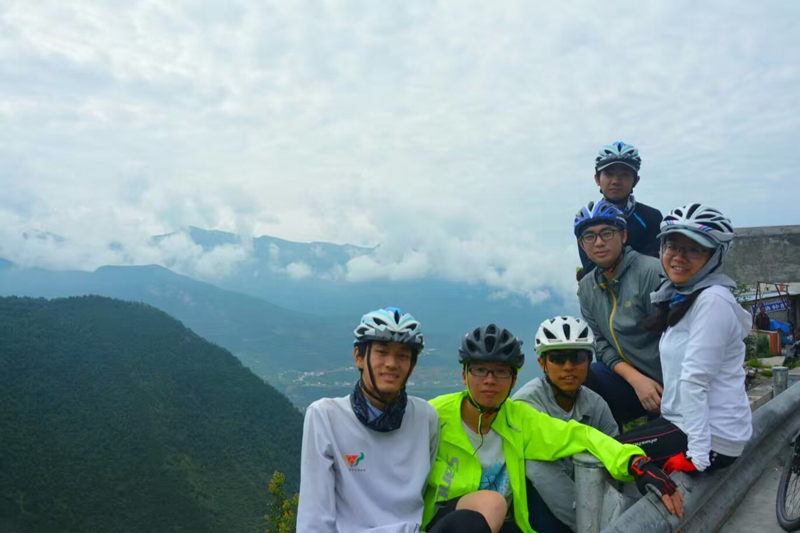 北大车协进藏史 北大车协进藏史