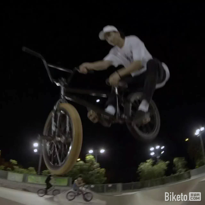 ��۳�����������Toboggan����