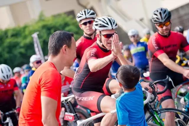 TREK100,���л