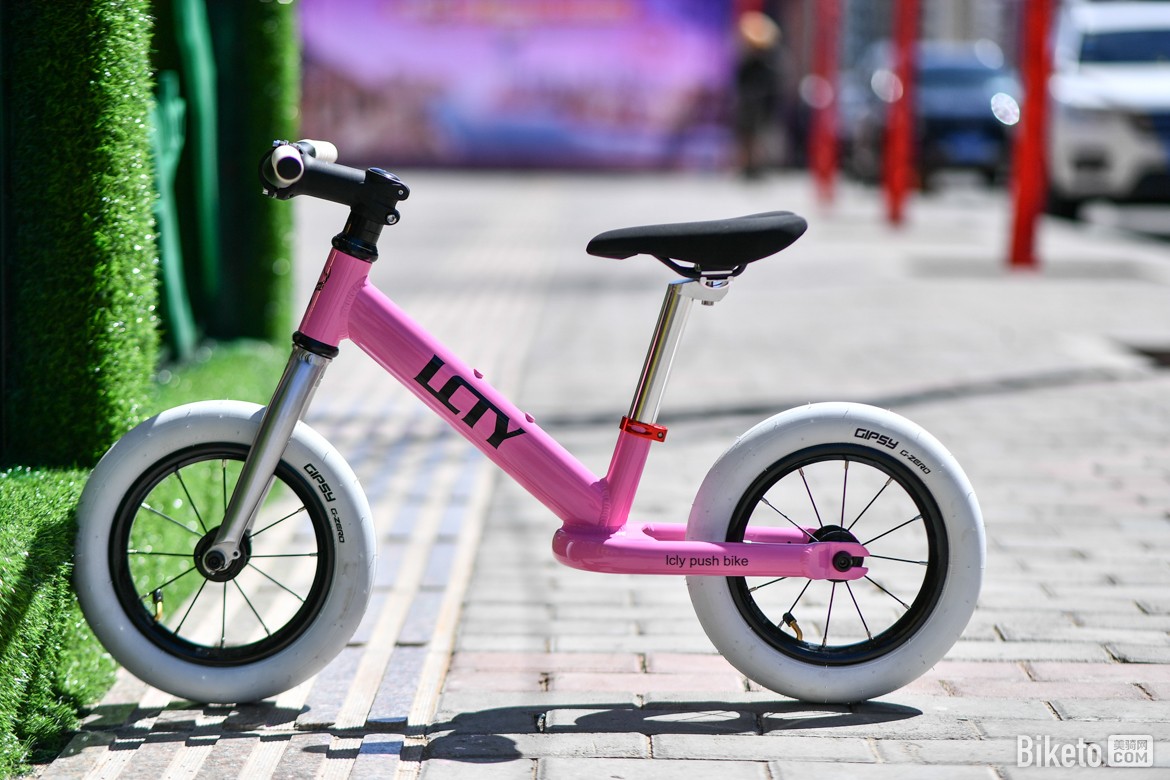 Push bike首届滑步车巡展包头站 Push bike首届滑步车巡展包头站