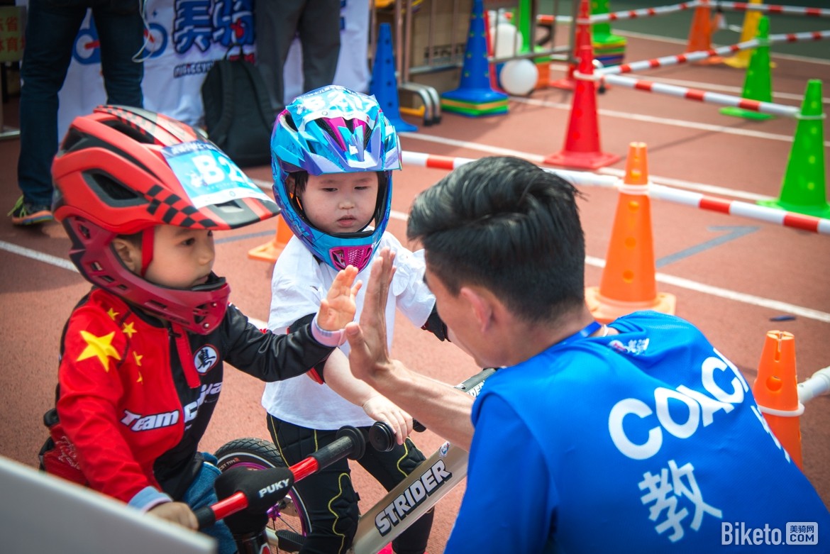 美骑小骑士,平衡车EDS_8482.jpg 美骑小骑士,平衡车EDS_8482.jpg