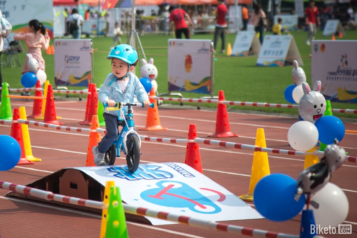 美骑小骑士,平衡车EDS_7760.jpg 美骑小骑士,平衡车EDS_7760.jpg