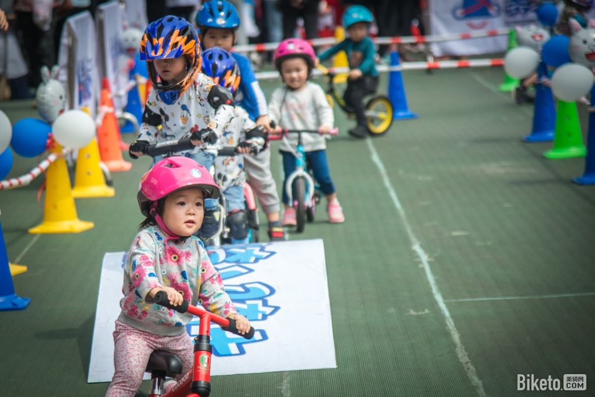 美骑小骑士,平衡车EDS_8261.jpg 美骑小骑士,平衡车EDS_8261.jpg