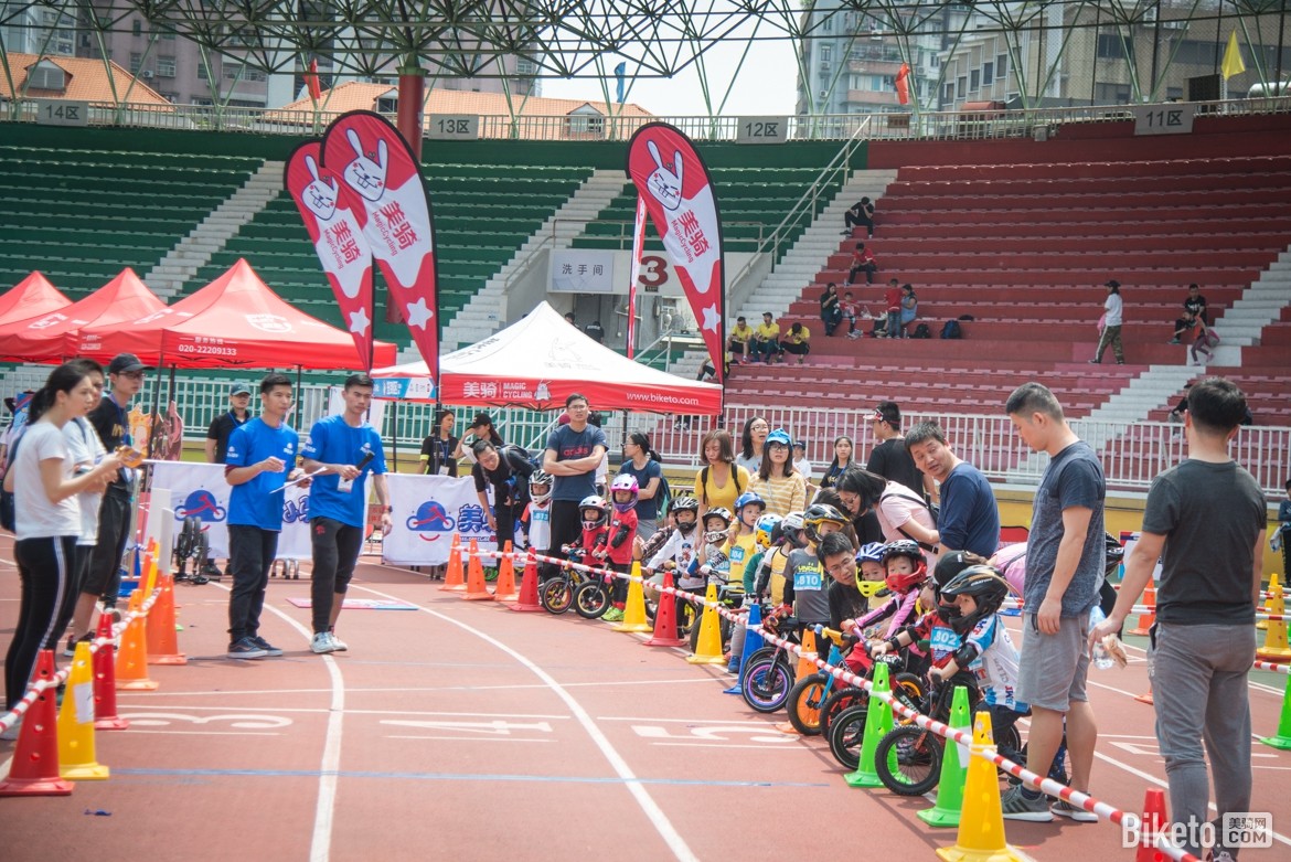 美骑小骑士,平衡车EDS_8383.jpg 美骑小骑士,平衡车EDS_8383.jpg