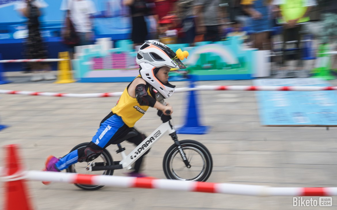 2019美的置业杯儿童平衡车精英赛翰湖苑站