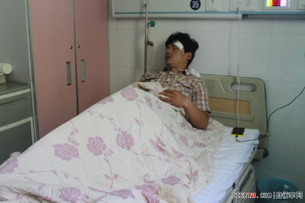 延安城管酒后暴利执法 延安城管酒后暴利执法