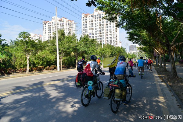 出发路上 出发路上