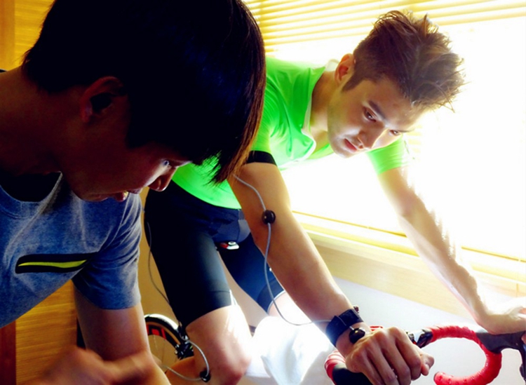 崔始源加盟电影《破风》 出演冲刺王 崔始源加盟电影《破风》 出演冲刺王