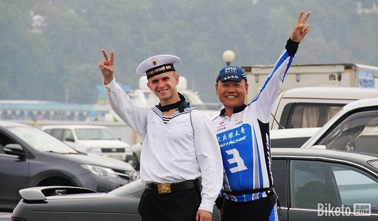 骑进俄罗斯 感受异域风情 骑进俄罗斯 感受异域风情