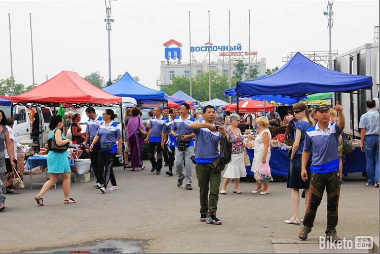 骑进俄罗斯 感受异域风情 骑进俄罗斯 感受异域风情