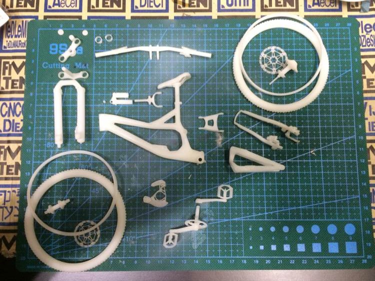 �ְ��ֽ���DIY�ٽ���ģ�ͣ�����Demo8