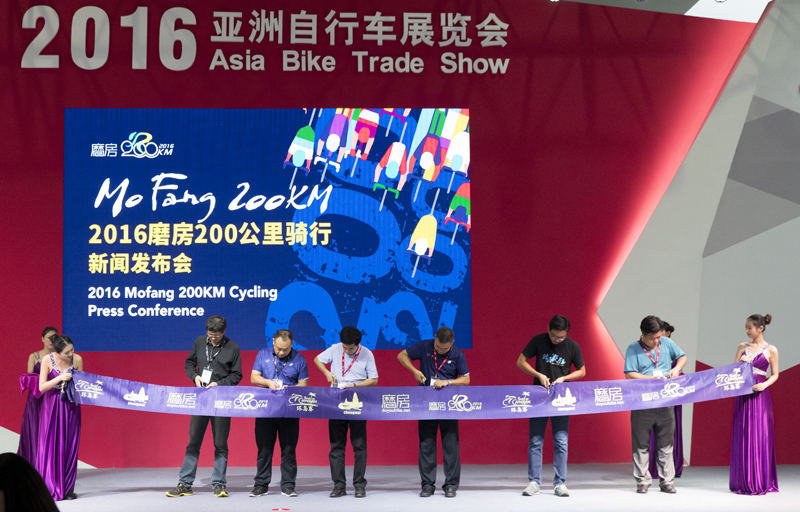 ĥ��200K,����