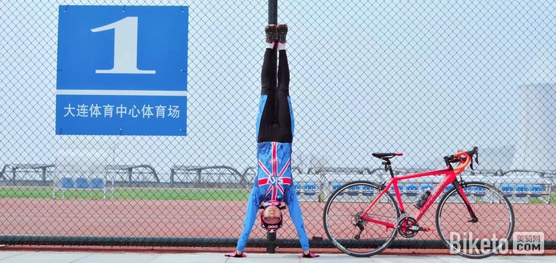 谁说女子不如男,女生照样搞事情,本宫喜欢骑行自由自在的感觉,无拘无束,飞一样的感觉,有时可以让你抛开烦恼,有时可以让你思考人生。拉爆男票的感觉,爽!电话:15004248412.jpg 谁说女子不如男,女生照样搞事情,本宫喜欢骑行自由自在的感觉,无拘无束,飞一样的感觉,有时可以让你抛开烦恼,有时可以让你思考人生。拉爆男票的感觉,爽!电话:15004248412.jpg