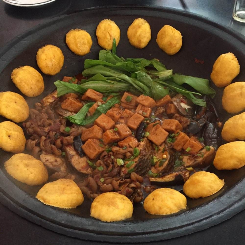 铁锅炖.jpg 铁锅炖.jpg