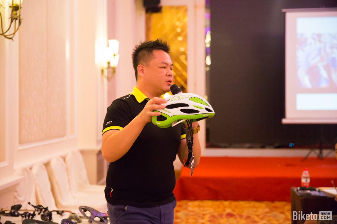 0X0A8800.jpg 0X0A8800.jpg