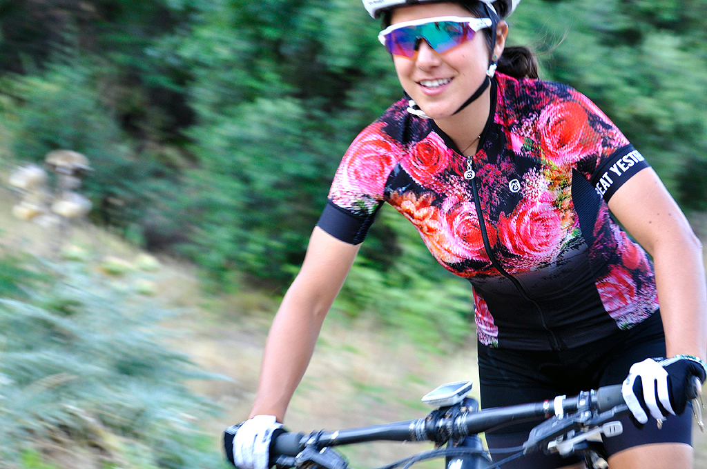 Monton脉腾骑行服,女王节,三八妇女节,女生节,活动,直播 Monton脉腾骑行服,女王节,三八妇女节,女生节,活动,直播