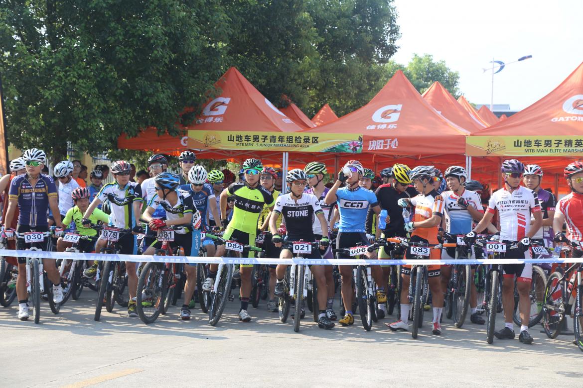 为荷而来·花海骑行 为荷而来·花海骑行