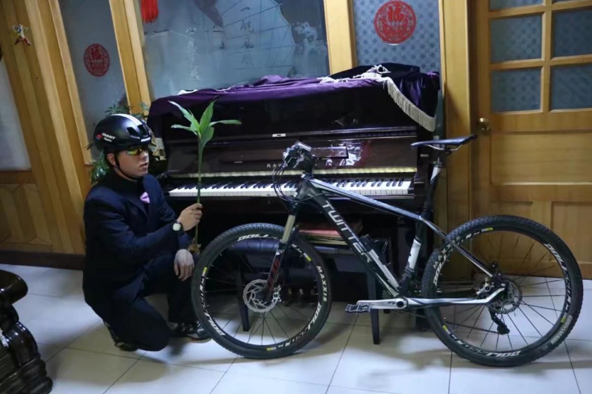 b51b5b797ef61c692a50823d55d01b25.jpg b51b5b797ef61c692a50823d55d01b25.jpg