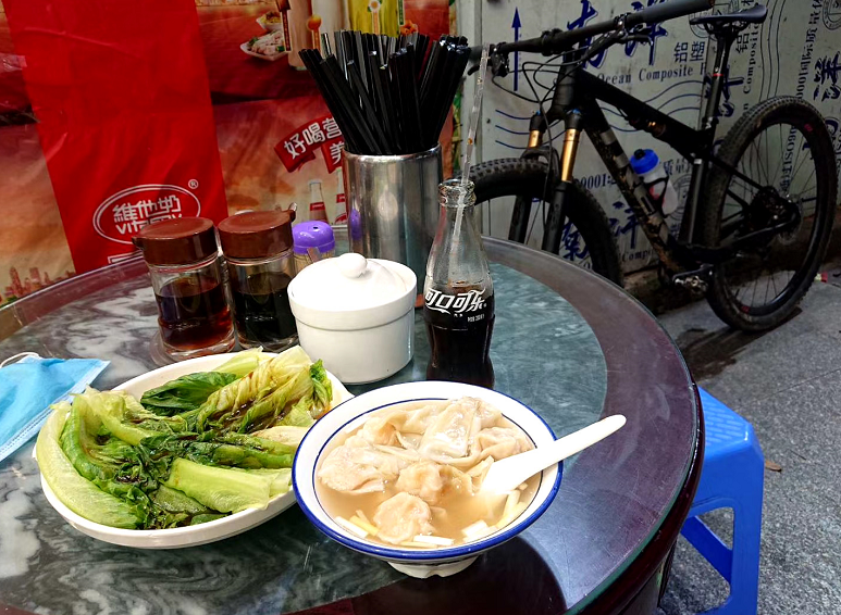 深夜骑谈 深夜骑谈