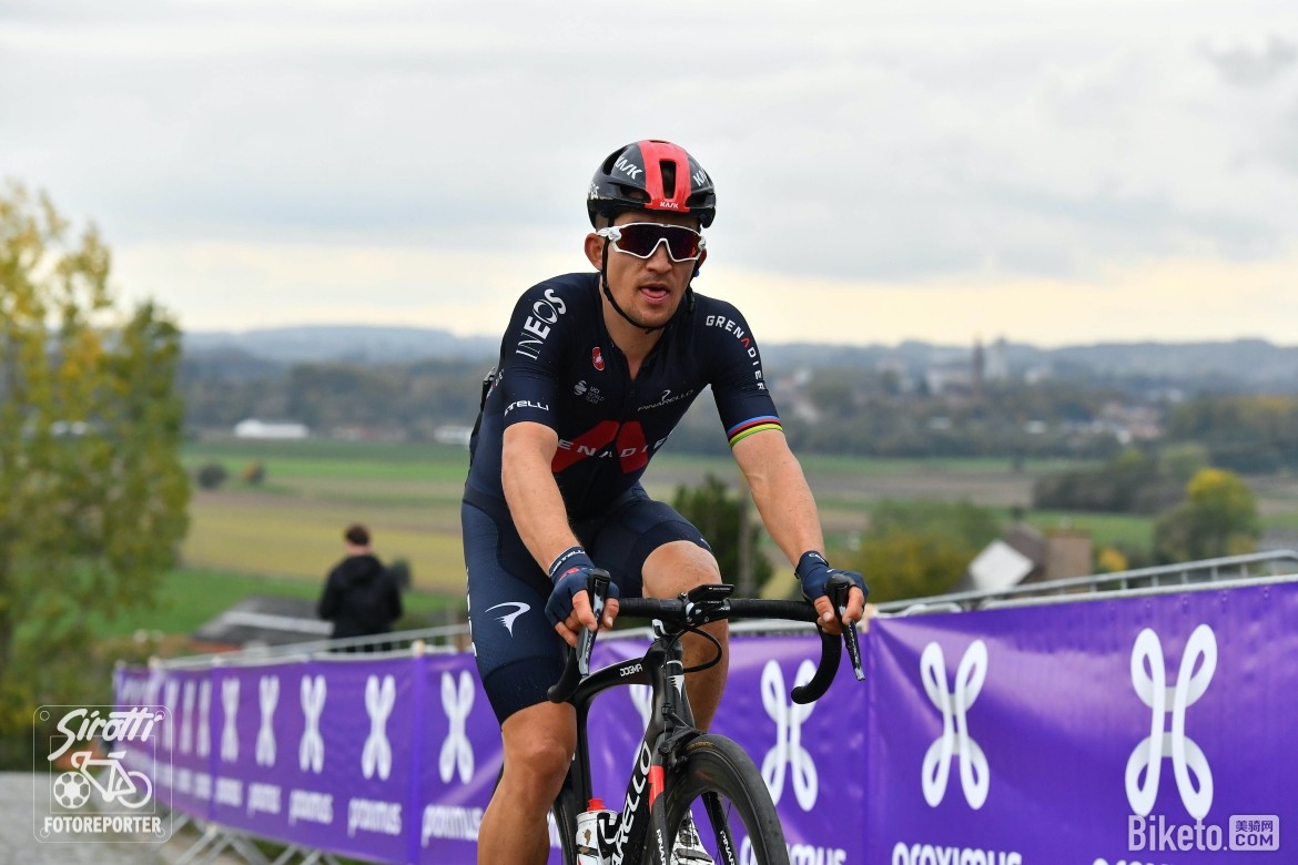 960111228.jpg 960111228.jpg