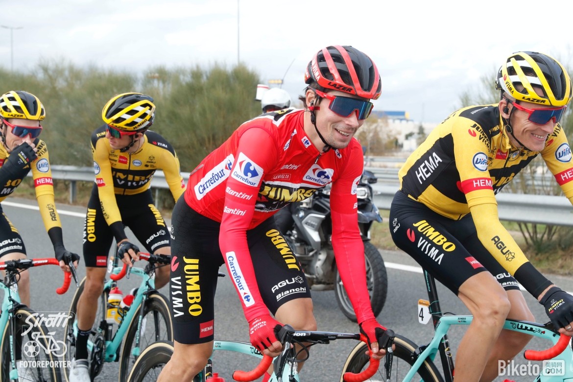 969871968.jpg 969871968.jpg