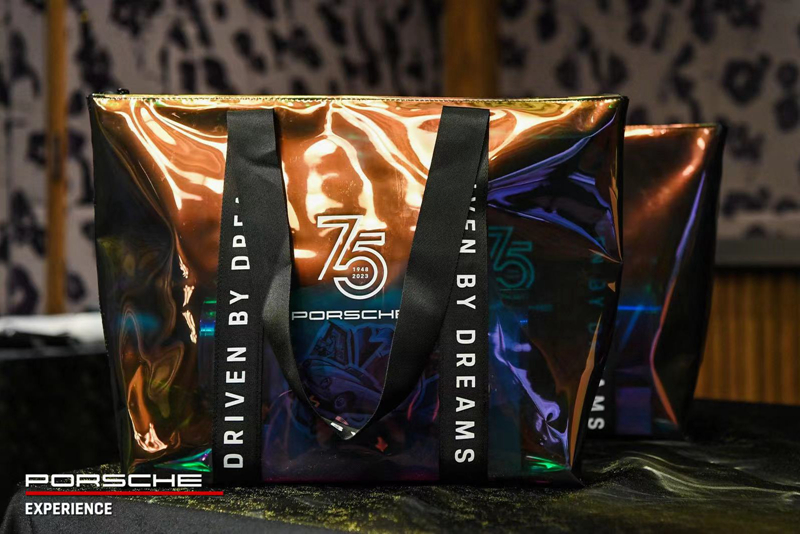 保时捷奖品_20231018151623.jpg 保时捷奖品_20231018151623.jpg