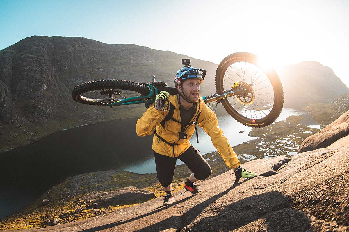 Danny MacAskill - The Slabs