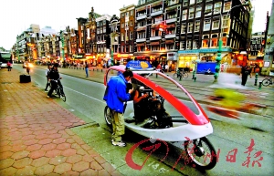 ��̼����