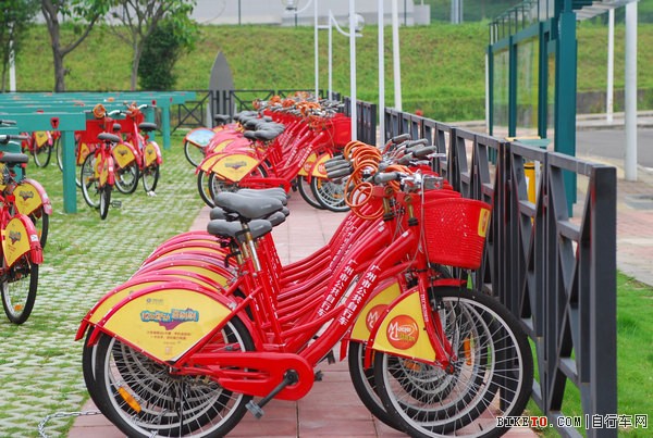 ���ݴ�ѧ��