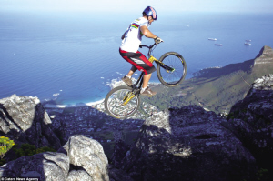 �������г�