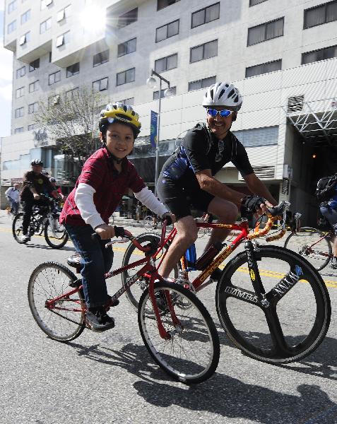 ��ɼ�����г���������